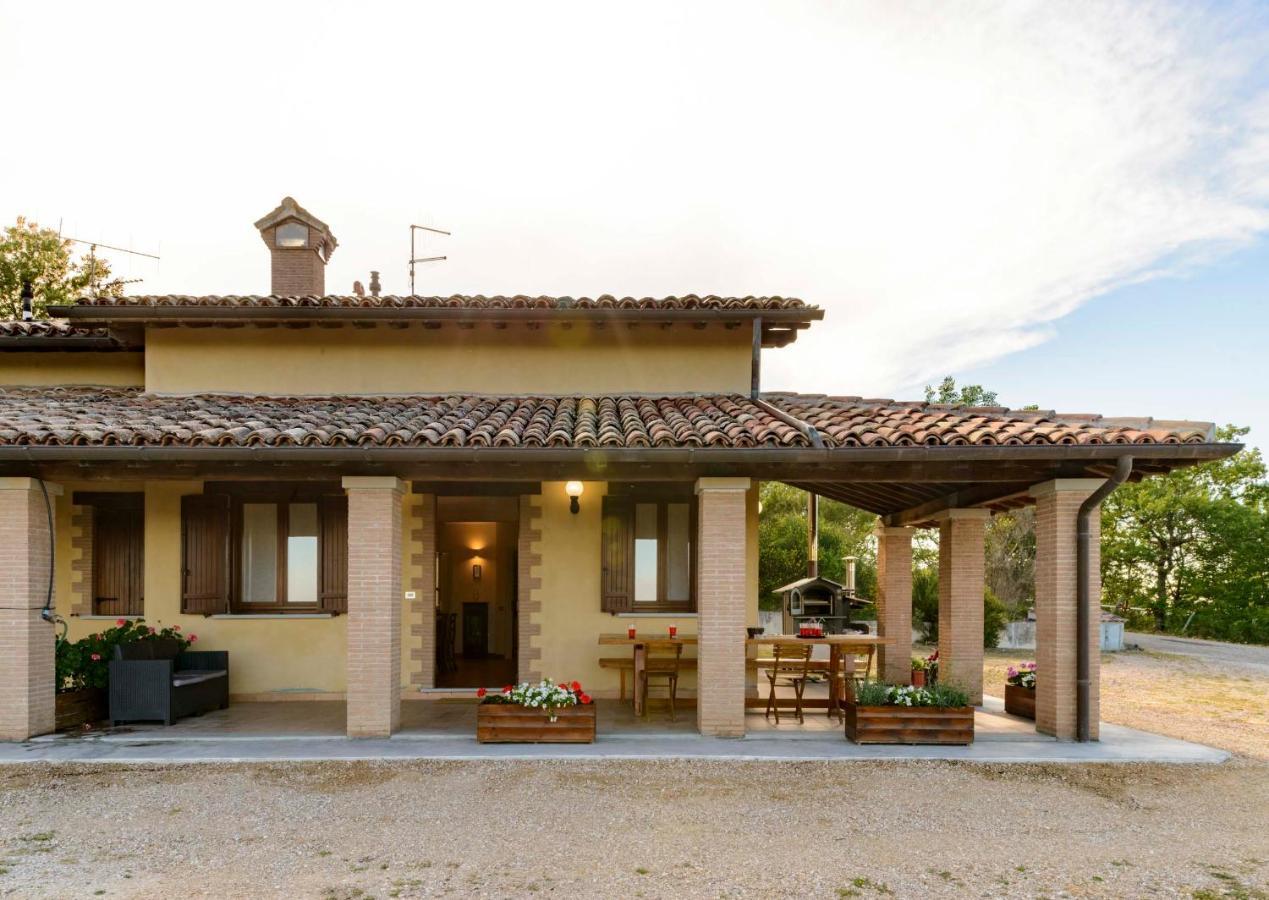 La Casa Di Claudia Villa Gubbio Eksteriør billede